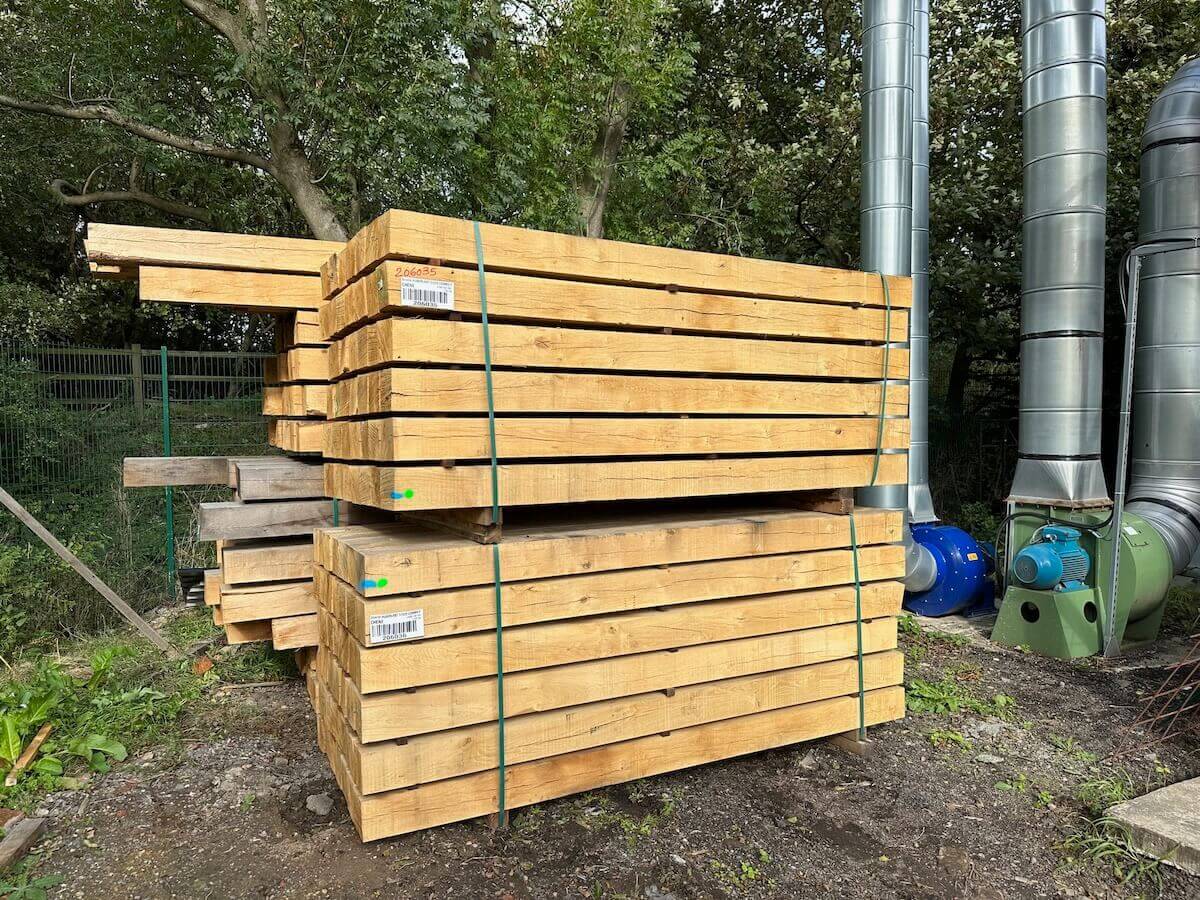 Structural Green Oak Beams