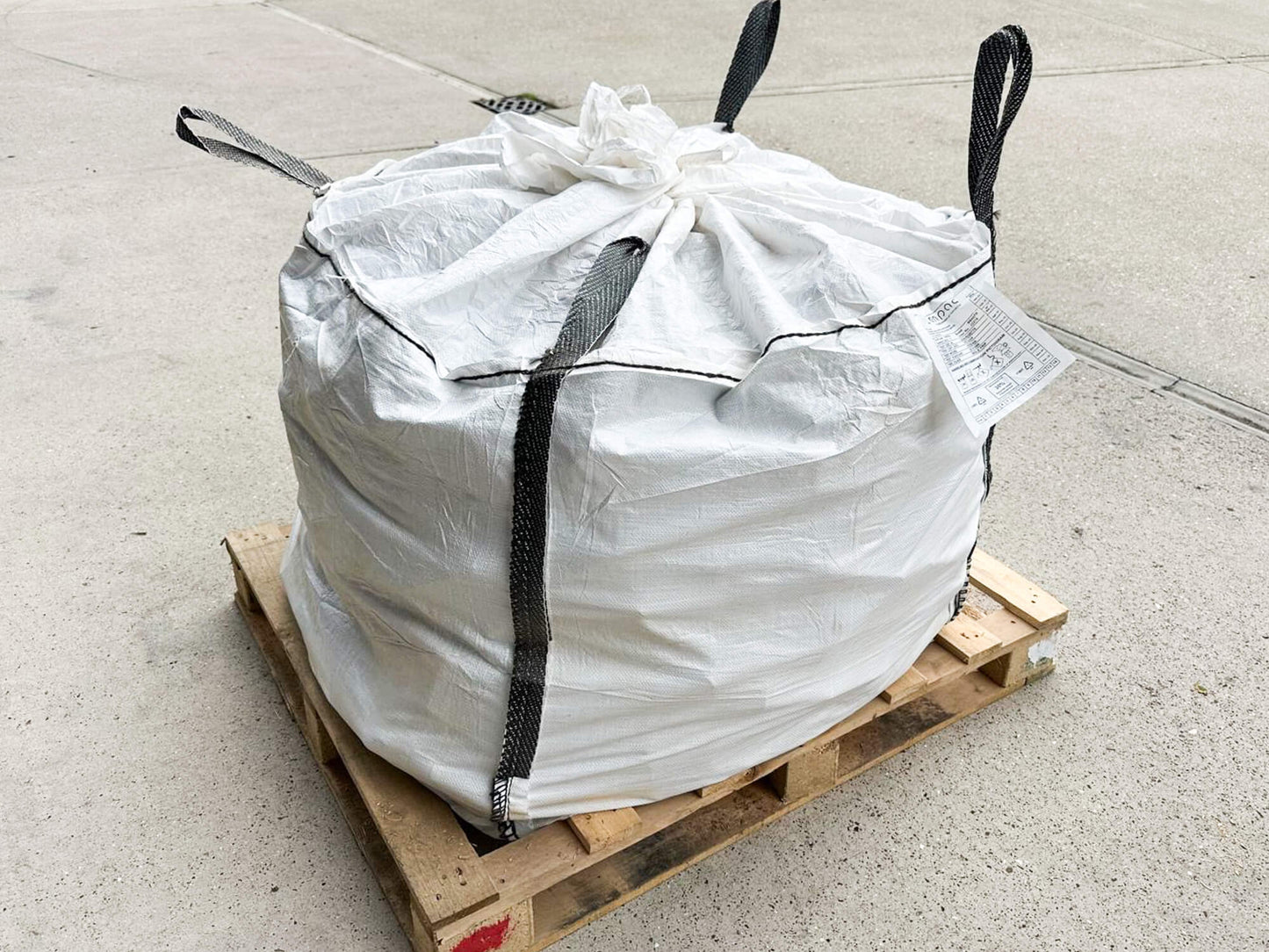 Ruf Oak Briquettes - 400kg Dumpy Bag