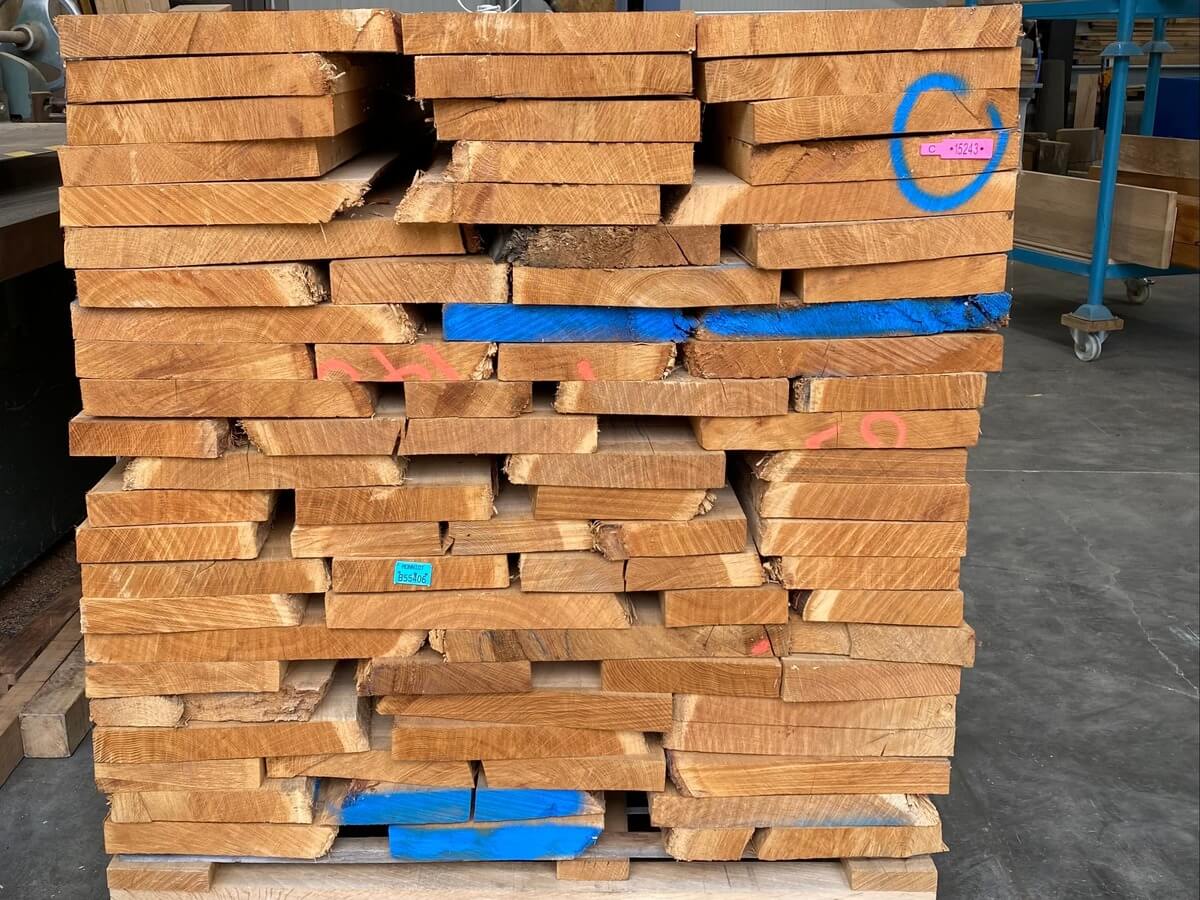 Sawn French Oak - Unedged Character Grade