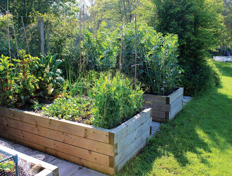 Railway Sleepers - New Green Treated Garden Railway Sleepers