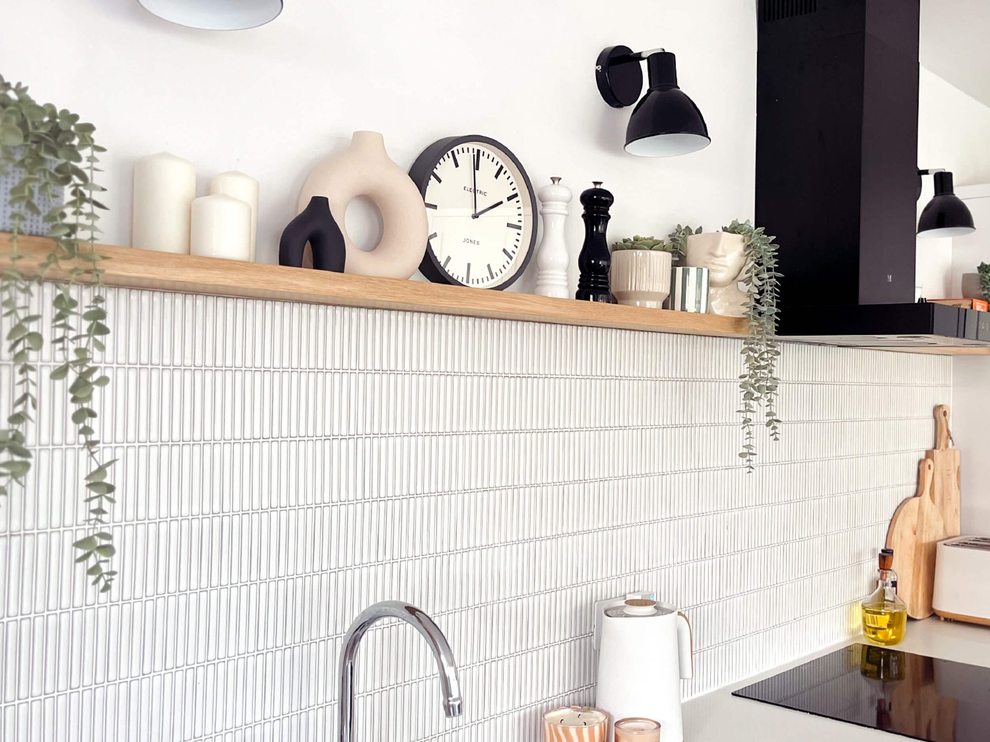 Solid Oak Floating Shelf - Light Finish