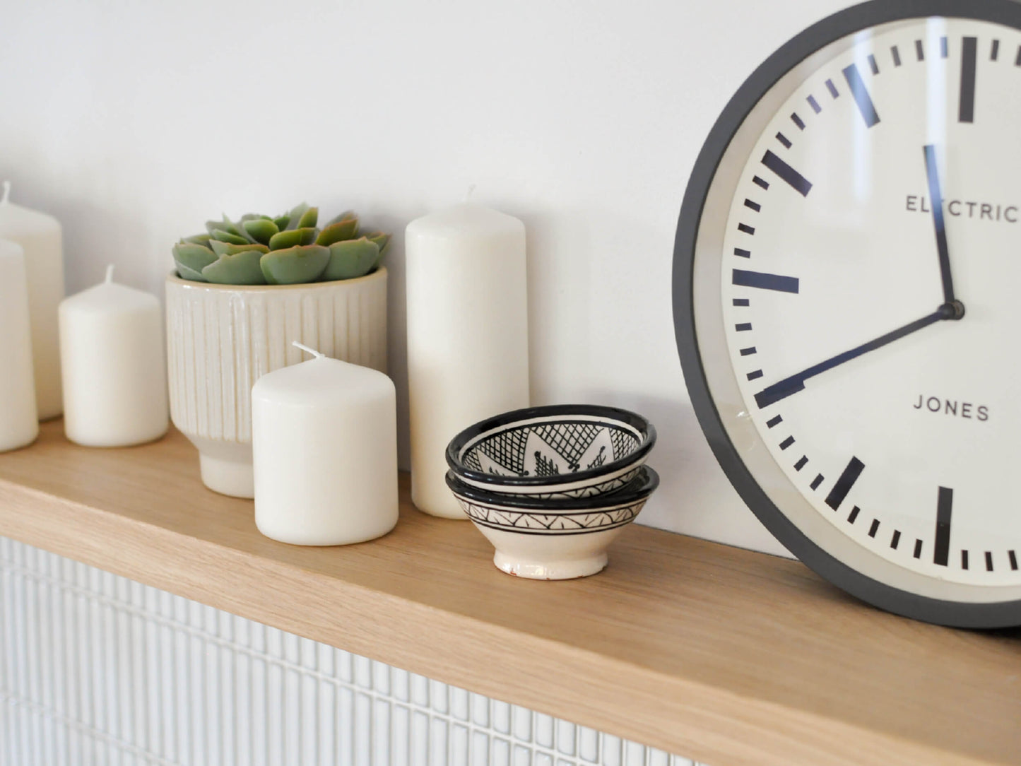 Solid Oak Floating Shelf - Light Finish