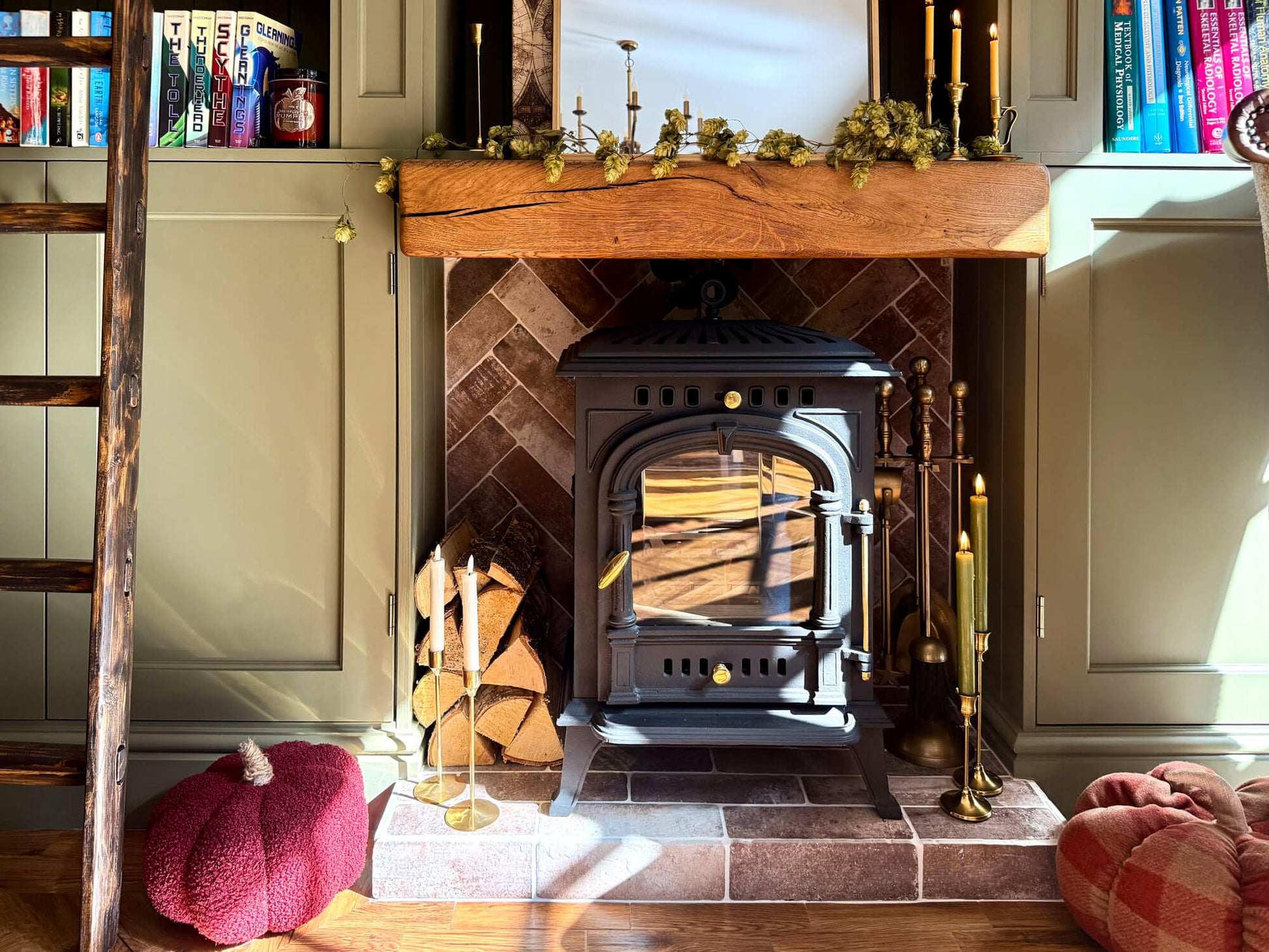 Rustic Oak Beam Aged in Rugger Brown Finish