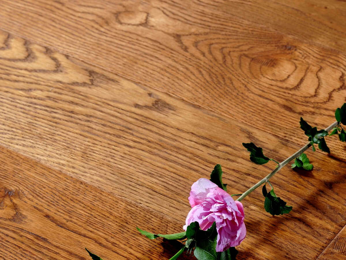 Hand Scraped Cognac Stained Oak Flooring