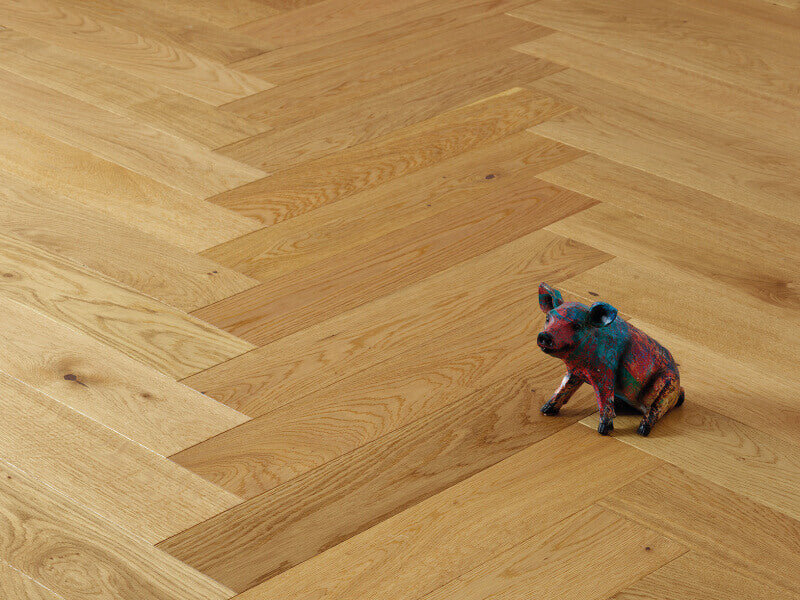 Brushed & Oiled Herringbone Oak Flooring