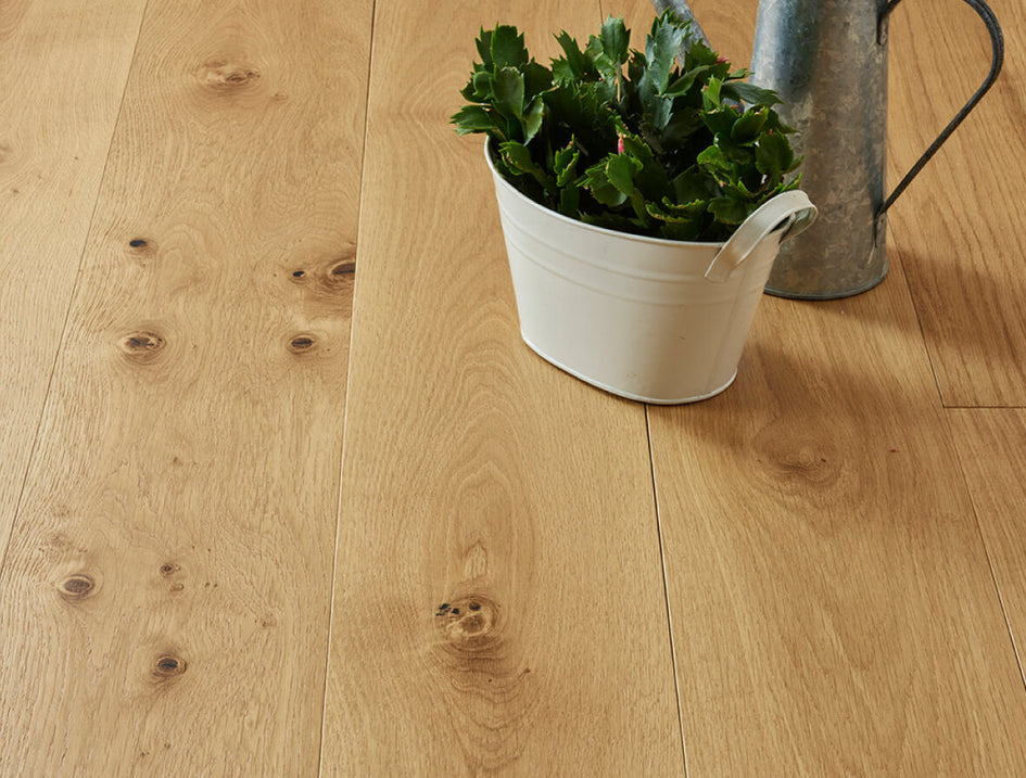 Blenheim Oak Character Grade Brushed & Oiled Multi-ply Oak Flooring 190mm
